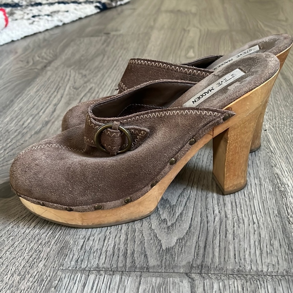 Vintage Steve Madden Wooden Clogs